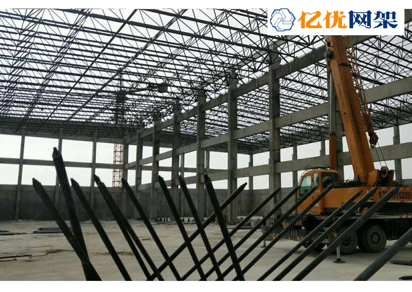 东方干煤棚网架